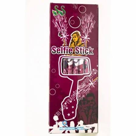 Selfie Stick                     (3 Pcs)